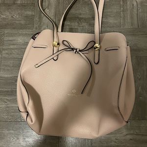 Brand new never worn just has been in storage so need to be shaped a little more